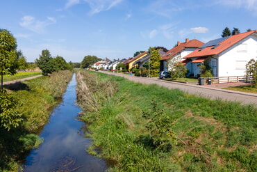 An der Pfinzstraße in Neuthard